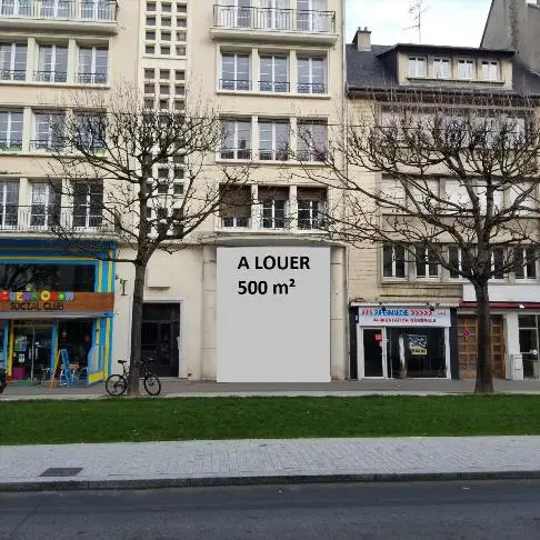 LOCATION COMMERCE de 500 m²