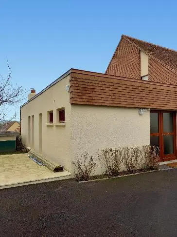 LOCATION BUREAUX de 77 m²