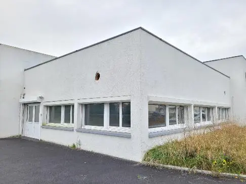 LOCATION LOCAL D'ACTIVITES de 120 m²