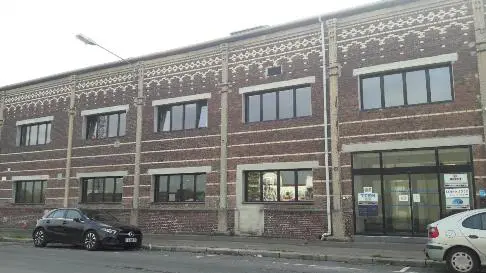 LOCATION BUREAUX de 370 m²