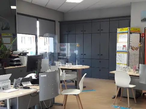LOCATION COMMERCE de 55 m²