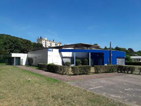 VENTE BUREAUX de 845 m²