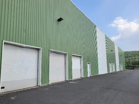 LOCATION LOCAL D'ACTIVITES de 1920 m²