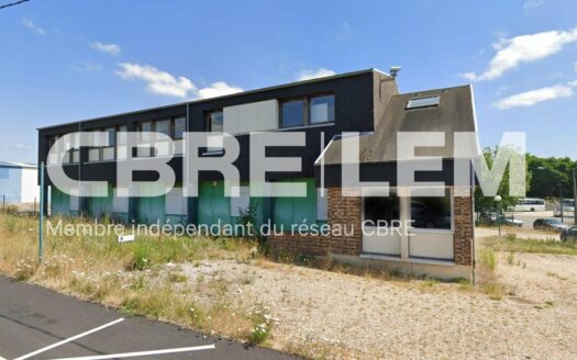 V BUREAUX de 753 m²