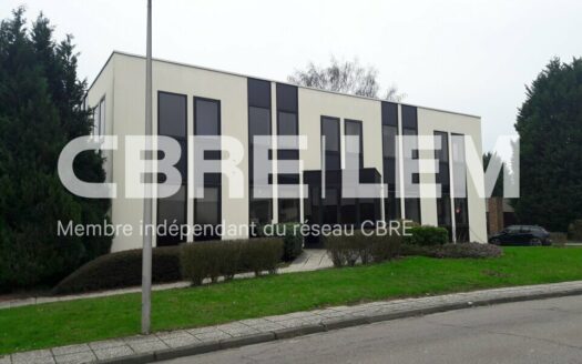 L BUREAUX de 86 m²