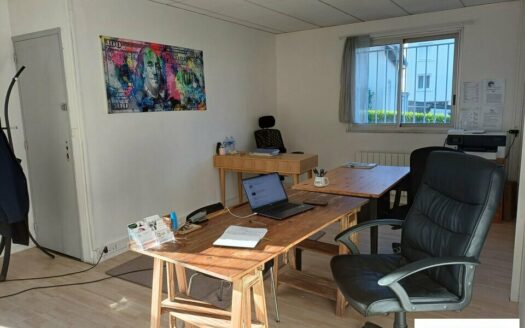 L BUREAUX de 55 m²