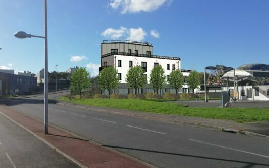 L LOCAL COMMERCIAL de 224 m²