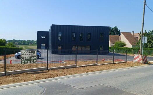 L BUREAUX de 98.41 m²