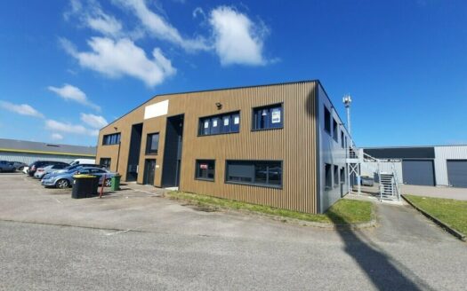L BUREAUX de 50 m²