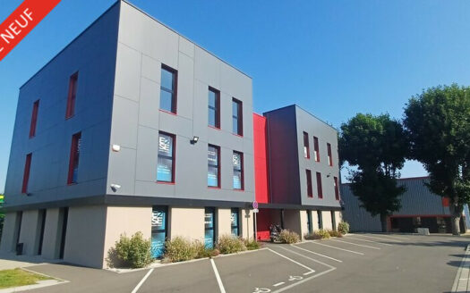 L BUREAUX de 115 m²