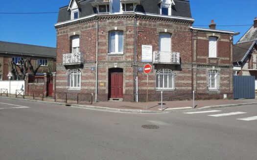 L BUREAUX de 85 m²