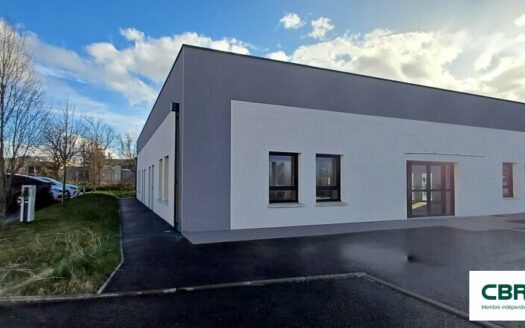 V BUREAUX de 179 m²