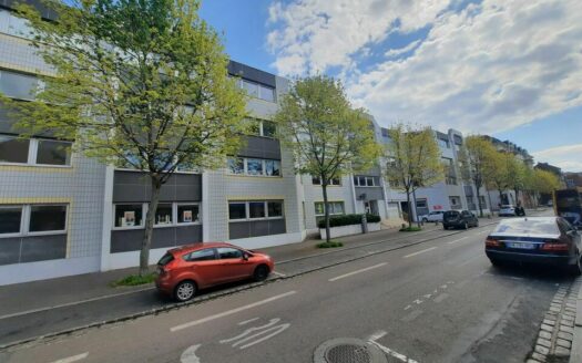L BUREAUX de 144 m²