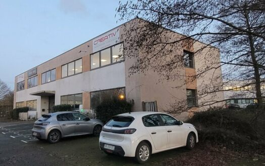 V BUREAUX de 608 m²