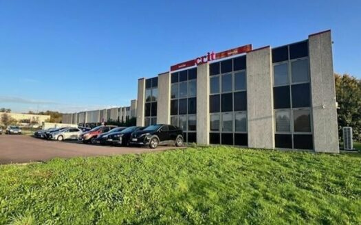 L BUREAUX de 970 m²