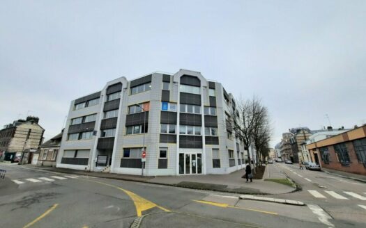V BUREAUX de 301 m²