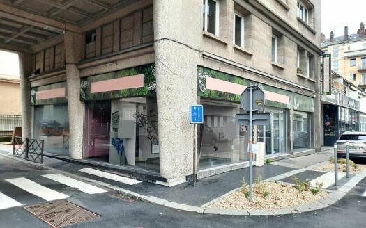 L BUREAUX de 118.41 m²