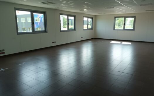 L BUREAUX de 300 m²