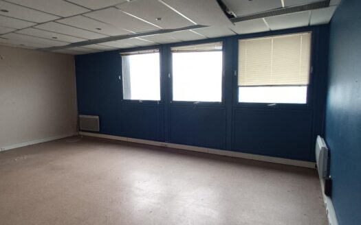 V BUREAUX de 753 m²