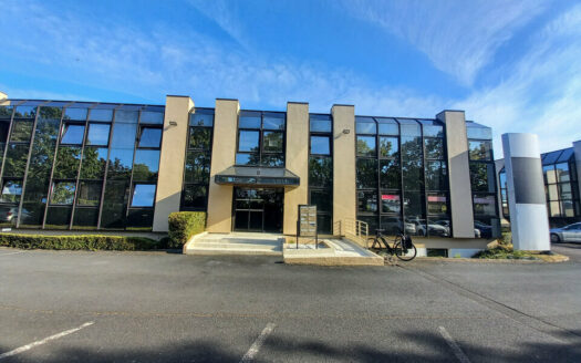 L BUREAUX de 155 m²