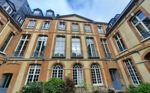 L BUREAUX de 45 m²