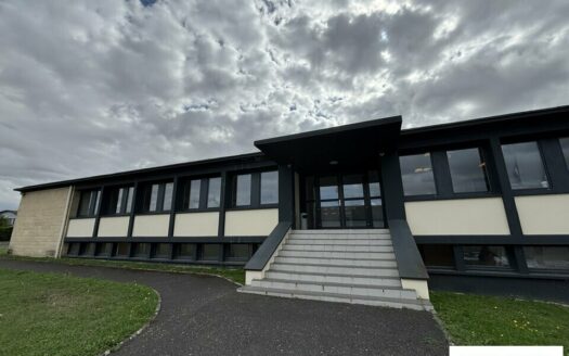 L BUREAUX de 216 m²