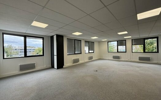 L BUREAUX de 192 m²